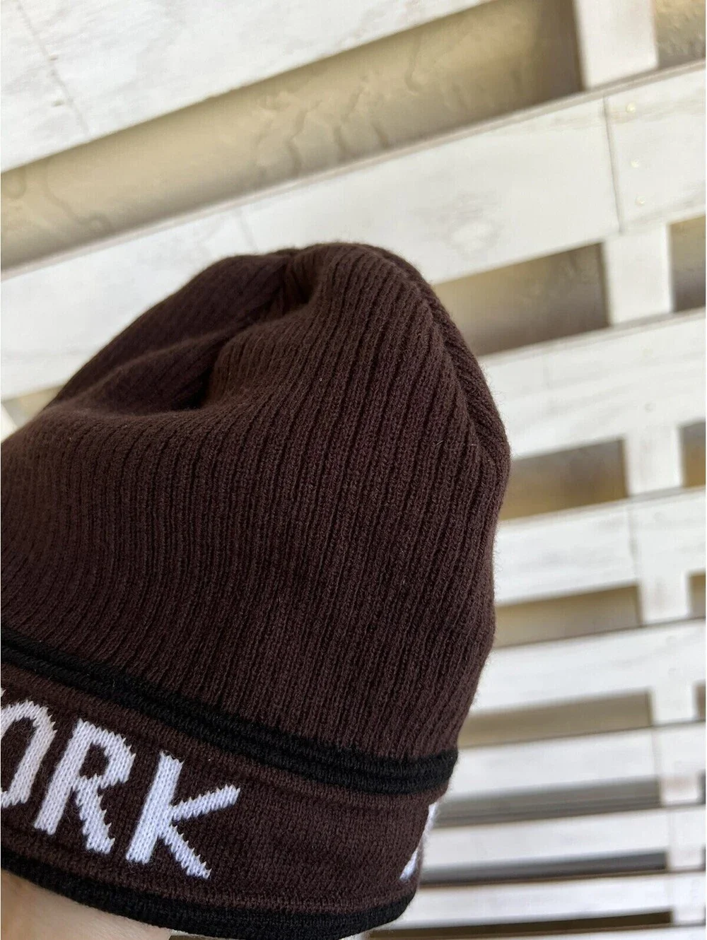 New York Basic Ribbed Beanie Brown Winter Hat Cap NEW.